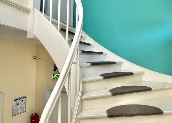 Otel Ar Frankfurt 3*